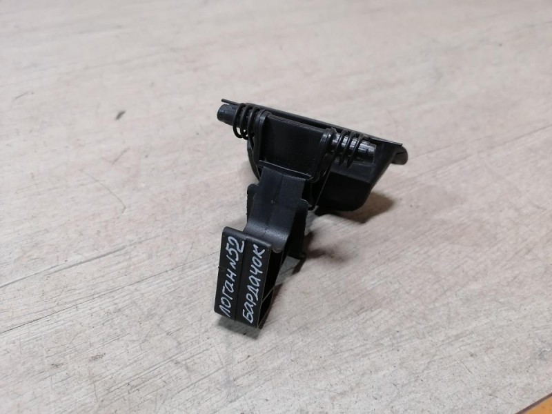 Logan 2 ручка бардачка