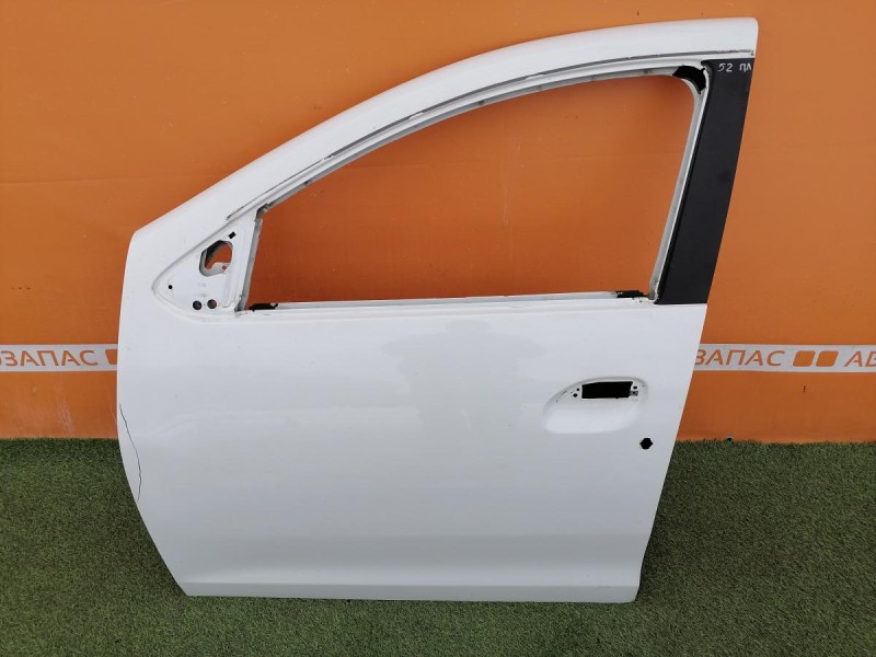 Logan №52 дверь передняя левая деф