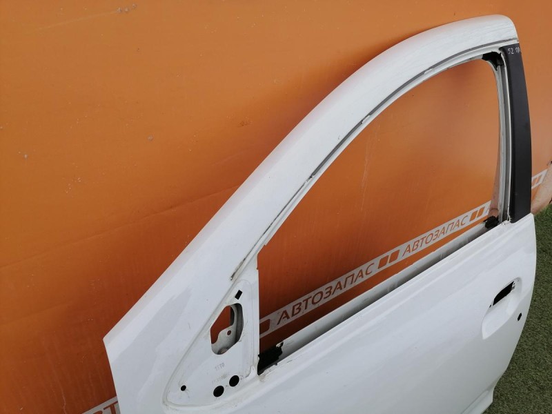 Logan №52 дверь передняя левая деф