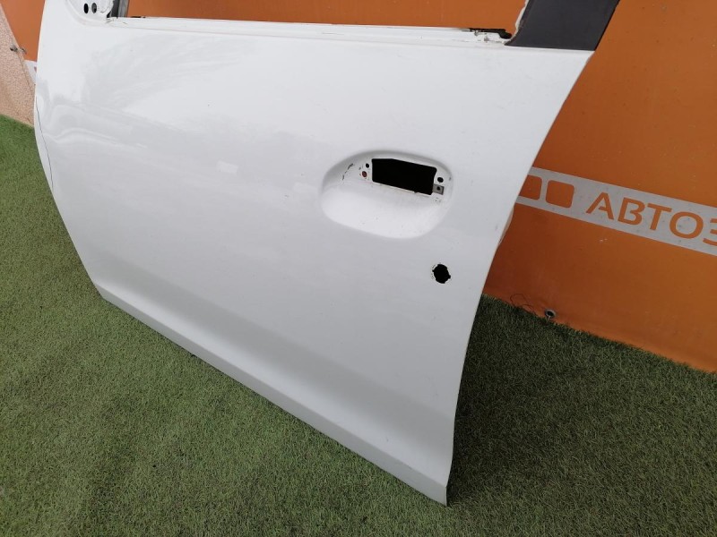 Logan №52 дверь передняя левая деф