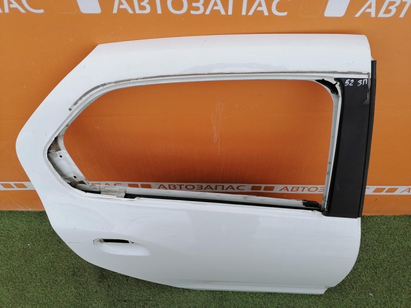 Logan №52 дверь задняя правая