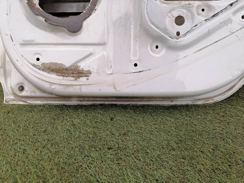 Logan №52 дверь задняя правая