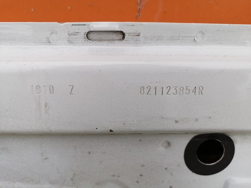 Logan №52 дверь задняя правая