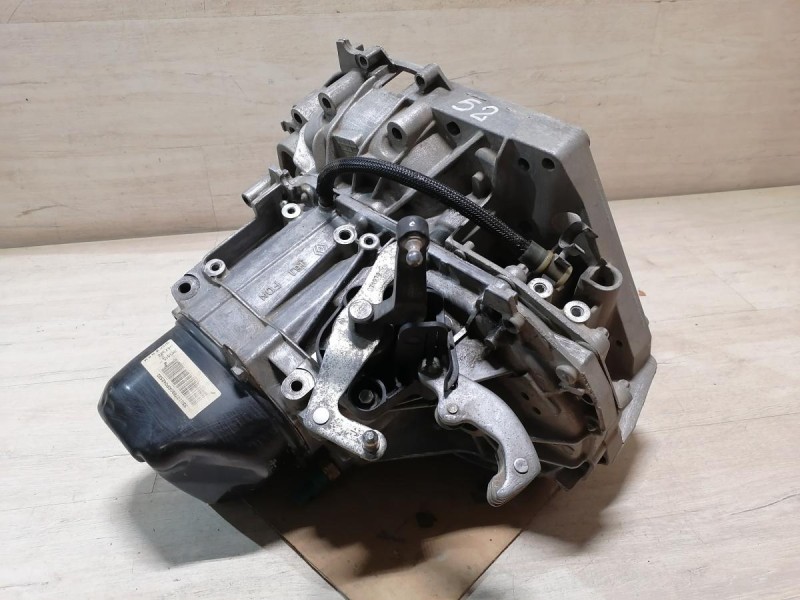 Logan №52 коробка мкпп рест