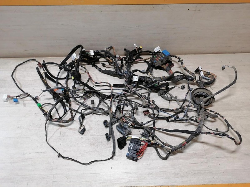 Logan №52 проводка салона 8кл конд