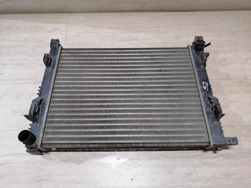 Logan №52 радиатор охлаждения двигателя не ориг деф