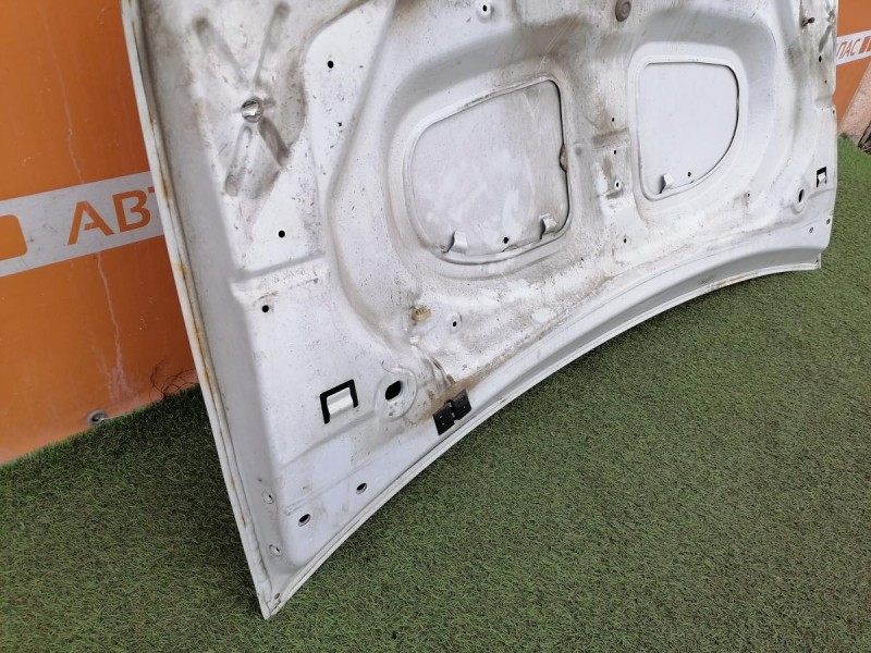 Logan №52 капот деф