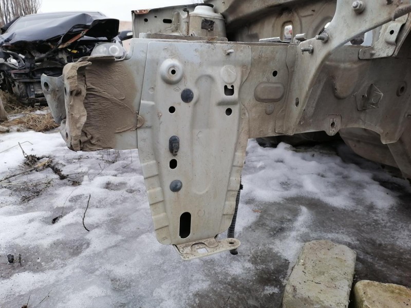 Logan №52 лонжерон левый