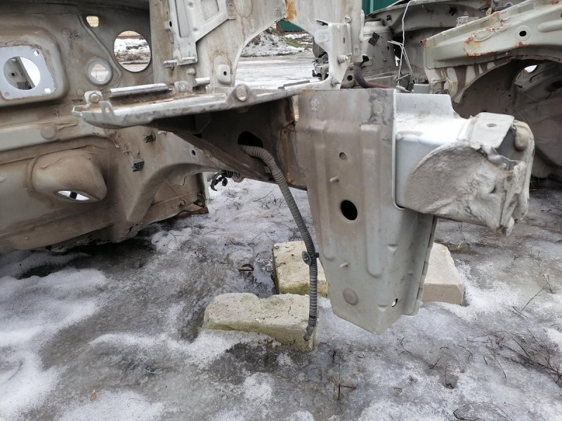 Logan №52 лонжерон левый