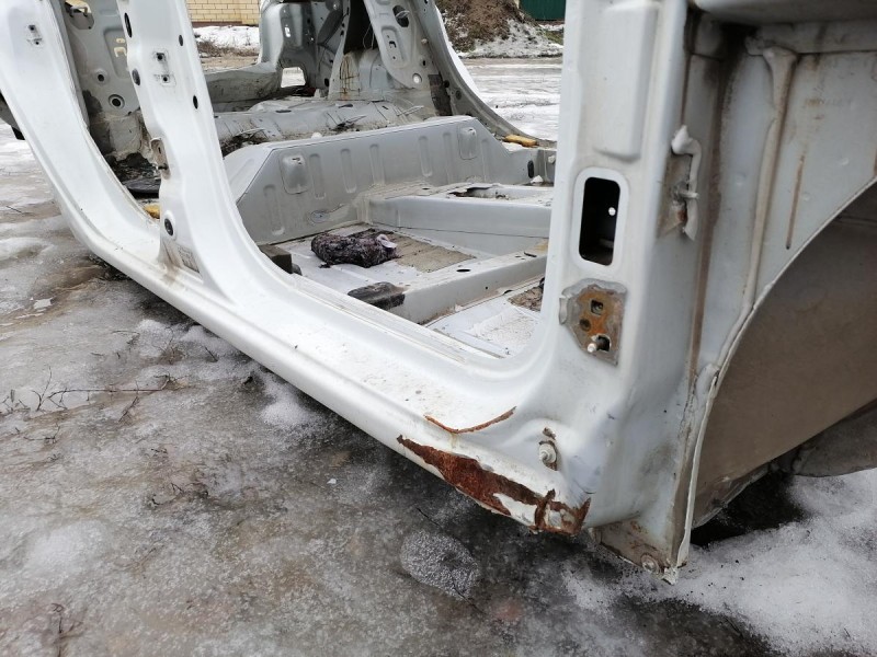 Logan №52 порог правый сапожок деф