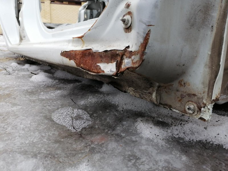 Logan №52 порог правый сапожок деф