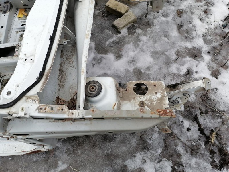 Logan №52 лонжерон правый деф