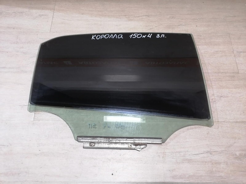 Corolla №4 стекло заднее правое
