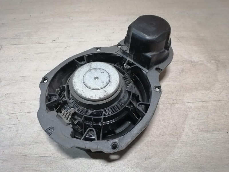 Passat B6 динамик передний