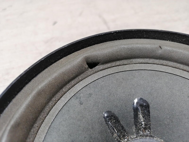 Passat B6 динамик задний