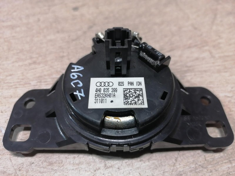 Audi A6 C7 динамик пищалка