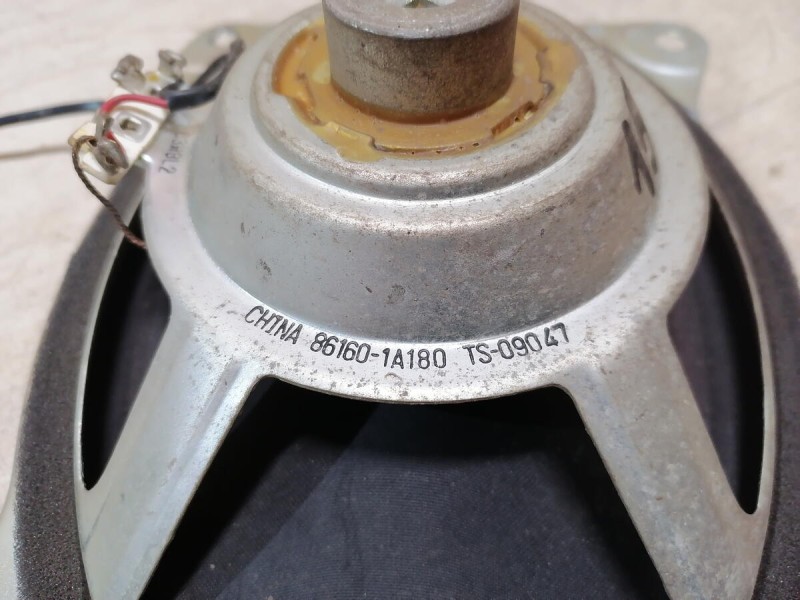 Corolla №4 динамик в полку деф