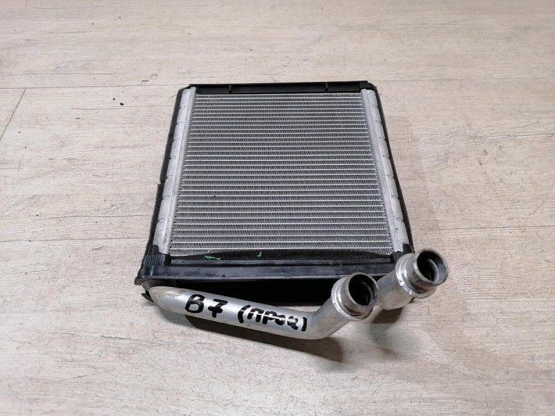 Passat B7 П радиатор печки