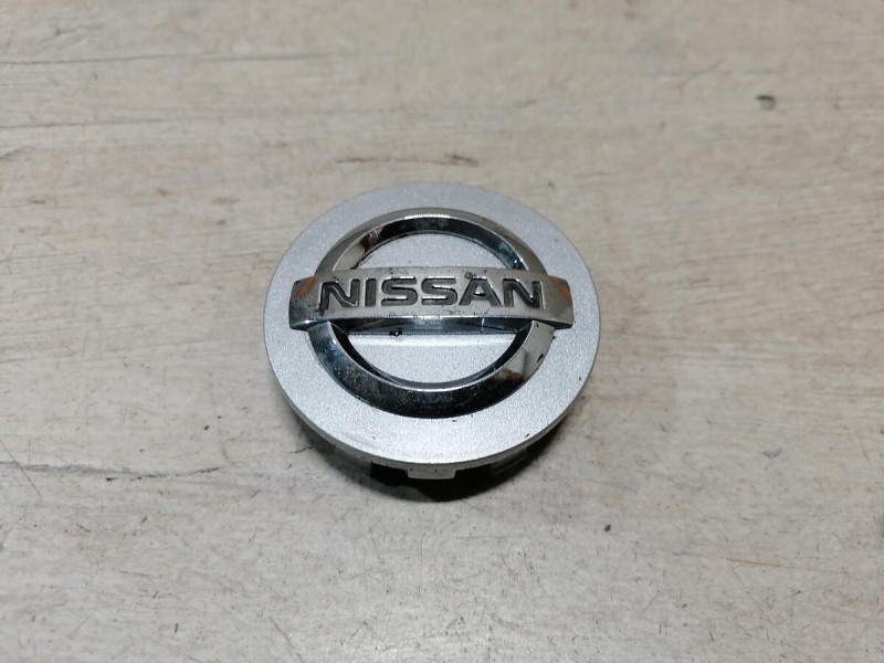 Almera G15 колпачок ступичный