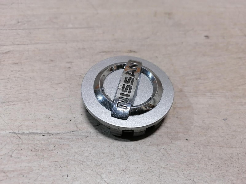 Almera G15 колпачок ступичный