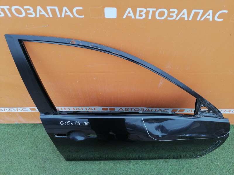 Almera G15 №13 дверь передняя правая деф