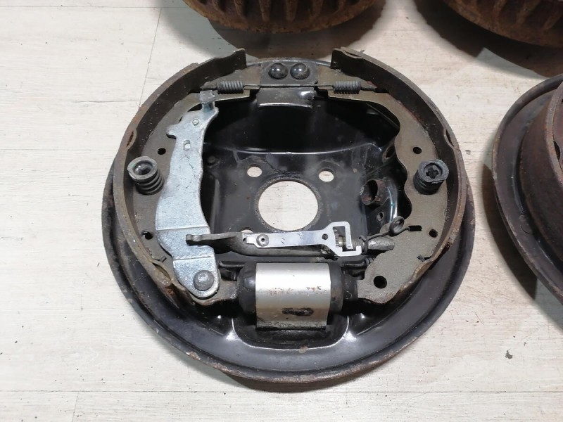 Almera G15 №13 барабан левый правый к-кт
