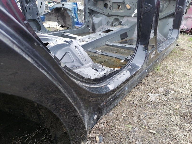 Almera G15 №13 порог правый
