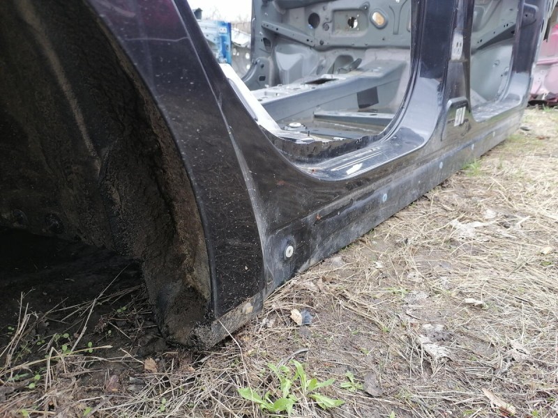 Almera G15 №13 порог правый