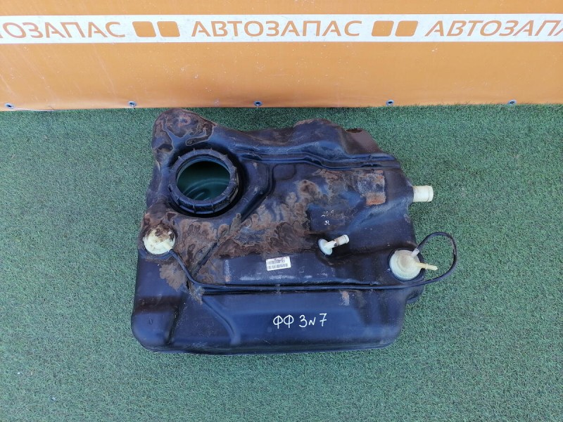 Focus 3 №7 бензобак