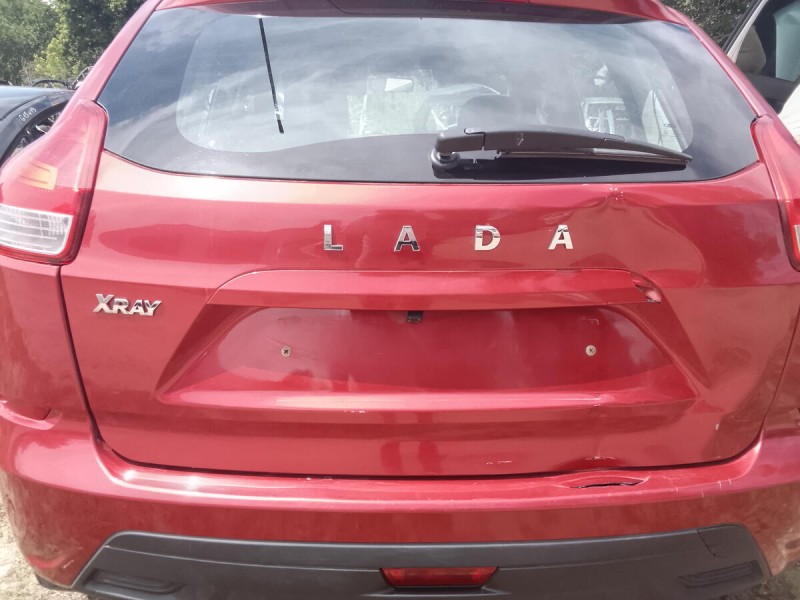 XRay 1 №1 крышка дверь багажника деф