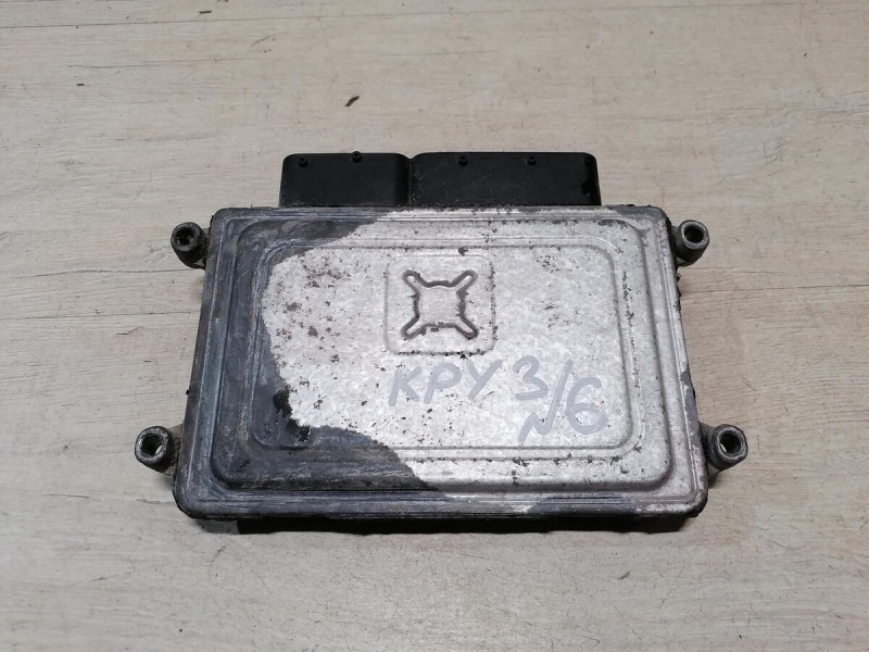Cruze №6 блок управления двигателем ЭБУ ДВС мозги акпп 1,8
