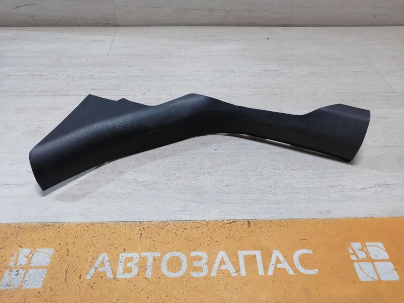 Cruze №6  обшивка задней стойки внутренняя правая нижняя