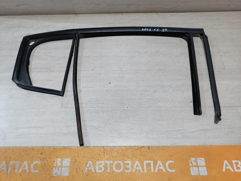Cruze №6 бархотка верхняя задняя правая
