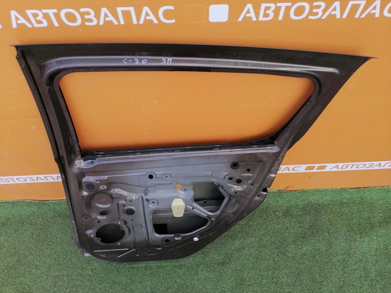 Sandero №20 дверь задняя правая