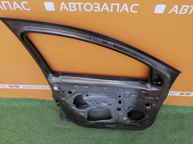 Sandero №20 дверь передняя левая