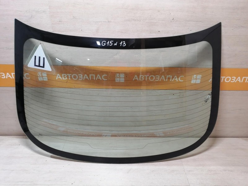 Almera G15 №13 стекло заднее