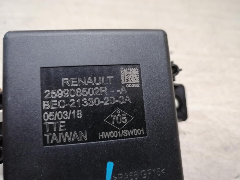 Sandero №20 блок управления парктрониками