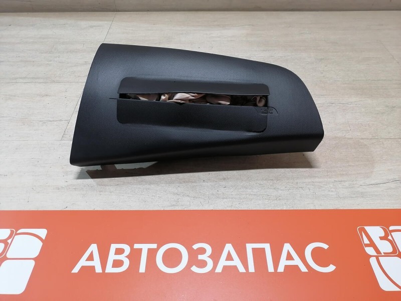 Sandero №20 подушка безопасности пассажира стрел