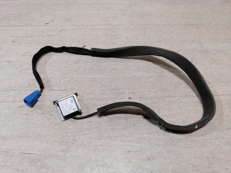 Sandero №20 антенна GPS