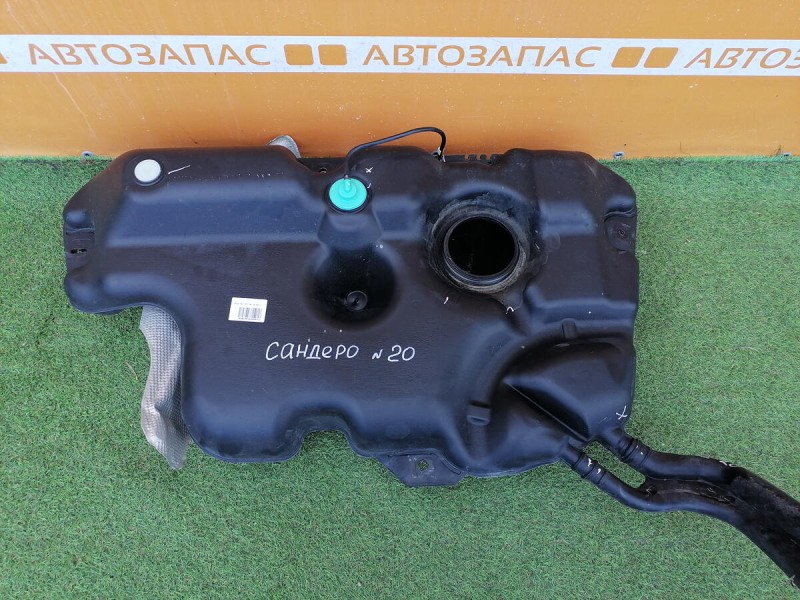 Sandero №20 бензобак
