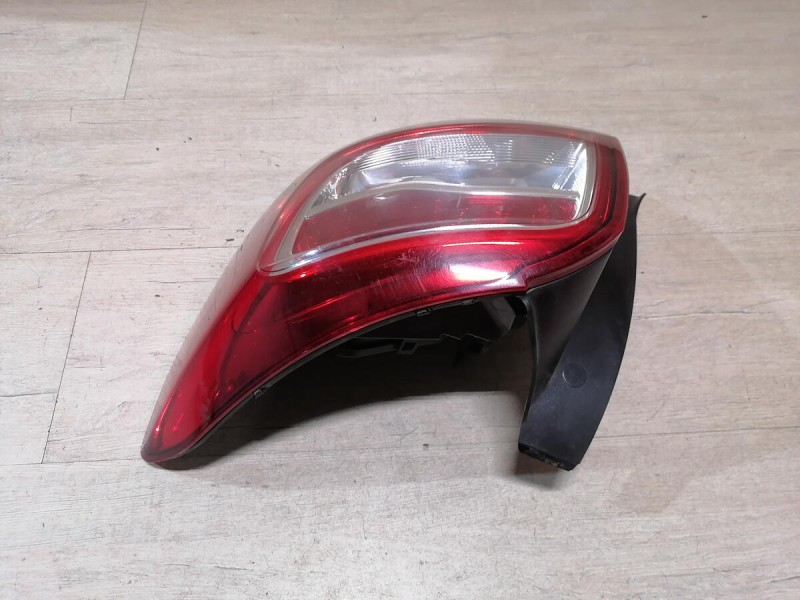 Sandero 2 №20 фонарь правый