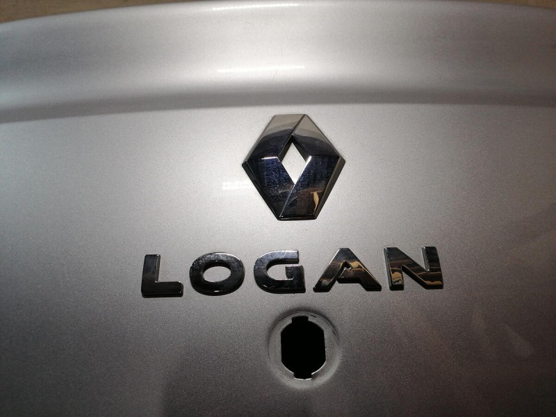Logan 2 №53 крышка багажника