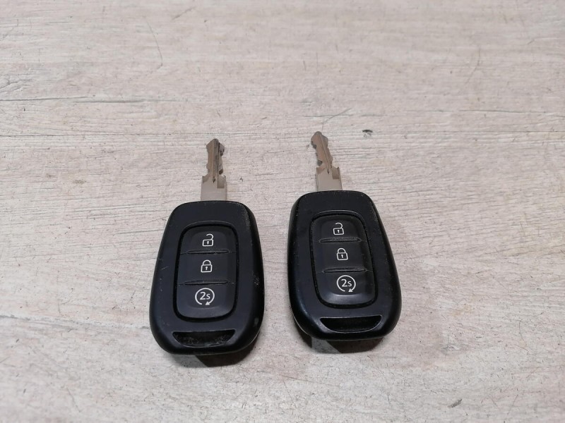 Sandero 2 №20 замок зажигания к-кт