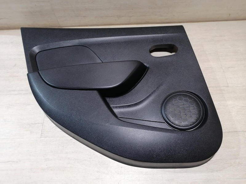 Sandero 2 №20 обшивка двери задняя левая эл
