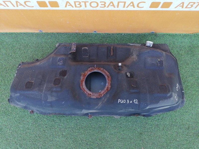 Rio 3 №12 бензобак