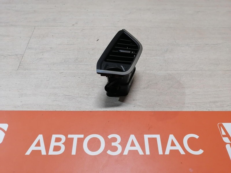 XRay 1 №1 дефлектор торпедо левый боковой