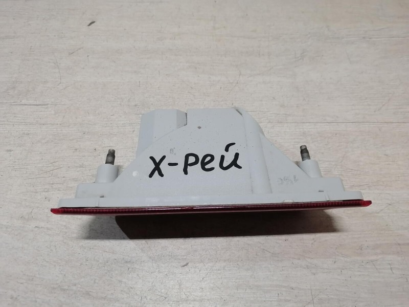 XRay 1 №1 противотуманка заднего бампера