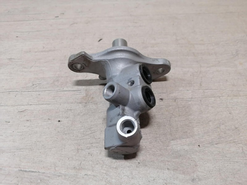 XRay 1 №1 цилиндр тормозной главный