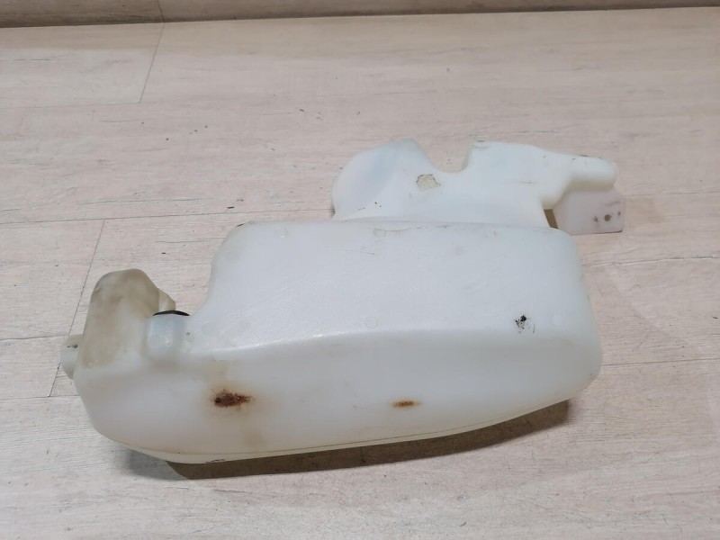 XRay 1 №1 бачок омывателя лобового заднего стекла