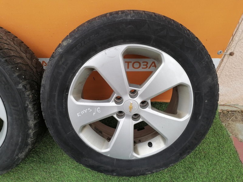 Cruze №6 резина зимняя Bridgestone Spike-01 225/60 R17 103T комплект деф